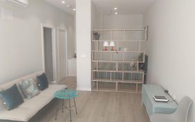 Apartamento moderno de 70 metros a 300 metros de la playa